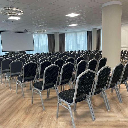 Hotel Mazowiecki Lodz Екстер'єр фото