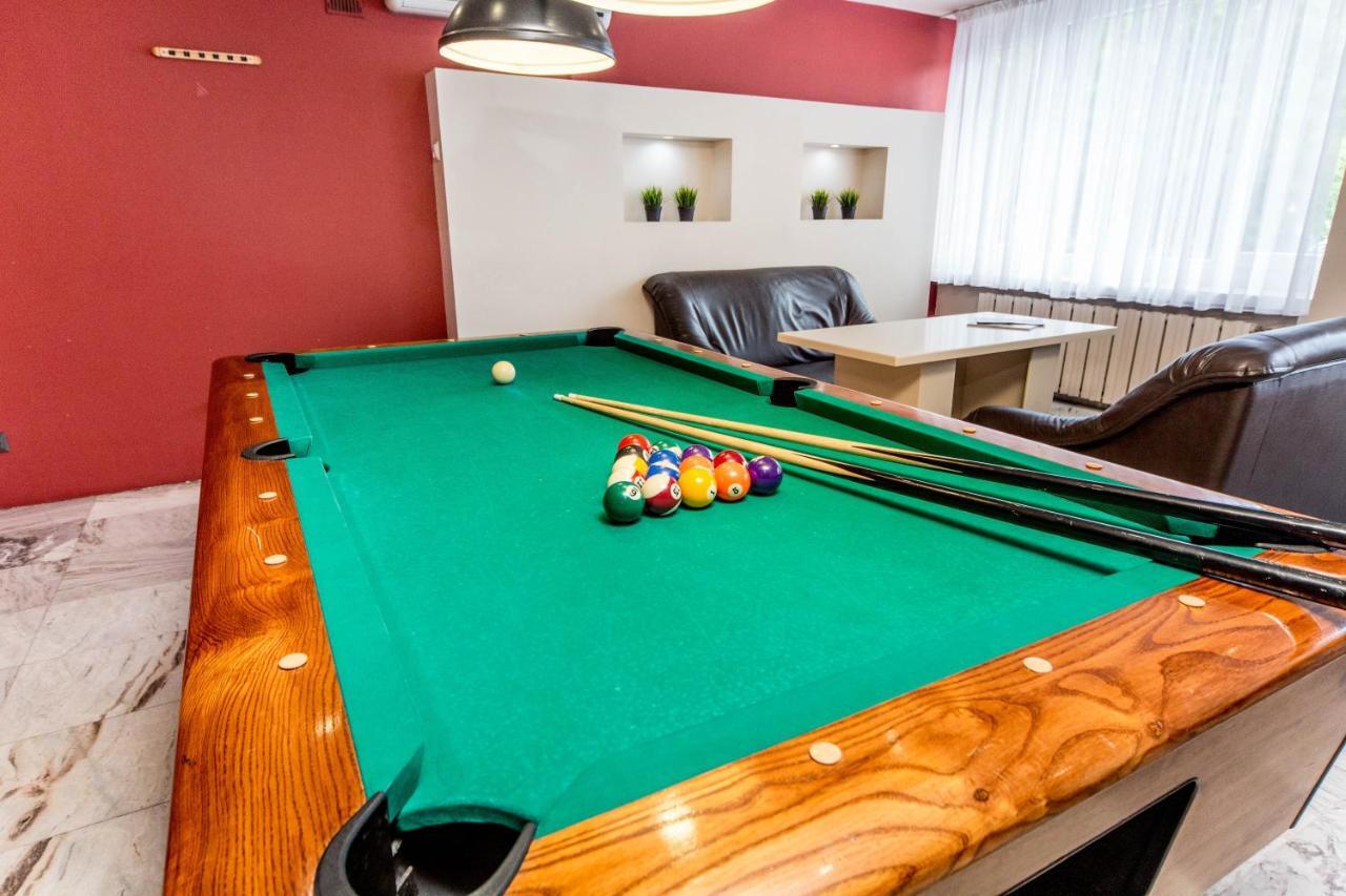 Hotel Mazowiecki Lodz Екстер'єр фото